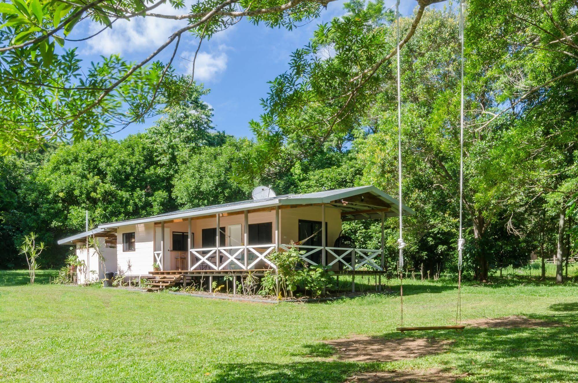 Epiphyte B & B Cow Bay Bagian luar foto